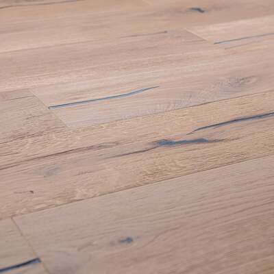 Lusso Trento Distressed Oiled Smoked White Engineered Oak 220mm