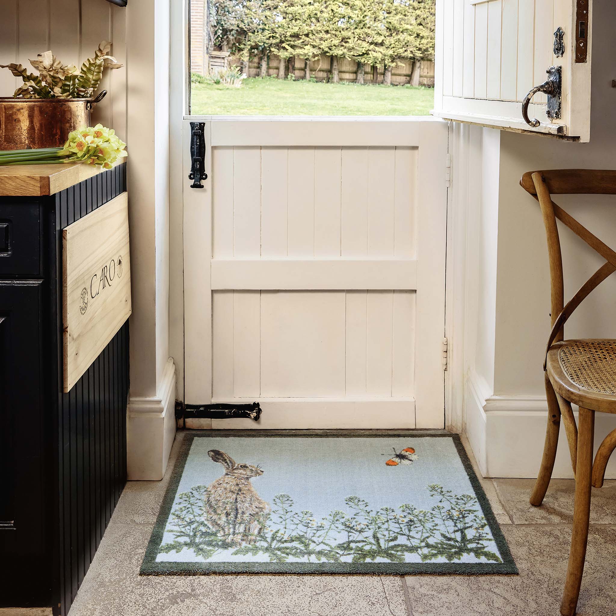 Aura Hare & Shepherds Purse Washable Doormat